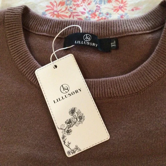 Women’s 2 piece pants and sweater set NWT - Picture 2 of 16